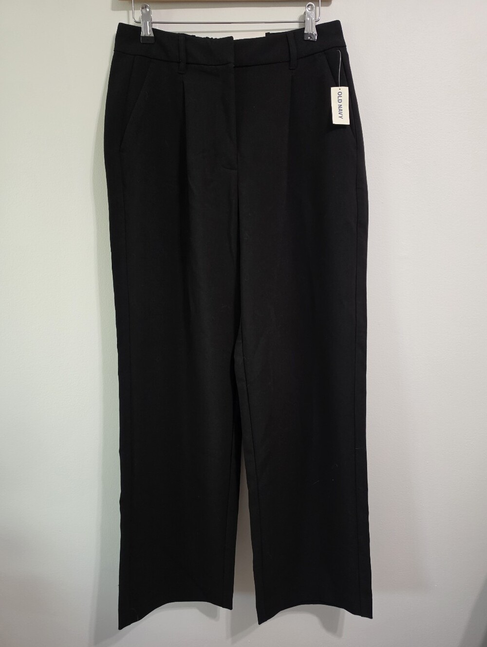 40. BNWT Old Navy Wide Leg Trousers